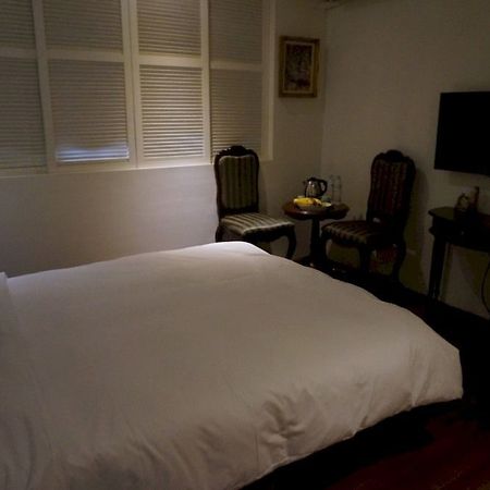 Amanda Hostal Tainan Exterior foto